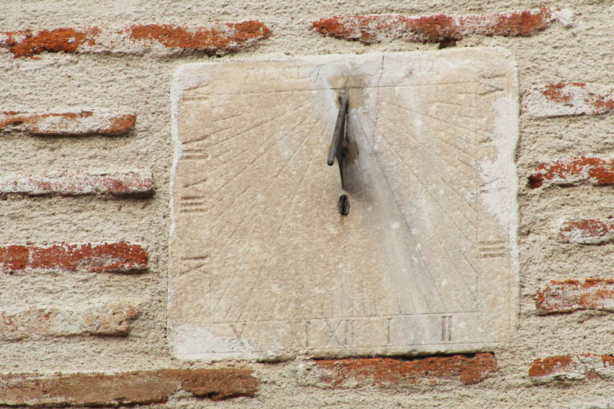 RELOJ DE SOL MEDINA COLEGIATA DE MEDINA DEL CAMPO 251021