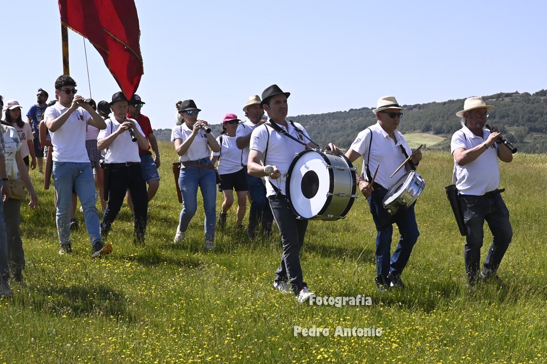 III ENCUENTRO PENDONES CONCEJILES EN LA PROVINCIA DE BURGOS-TORRELARA