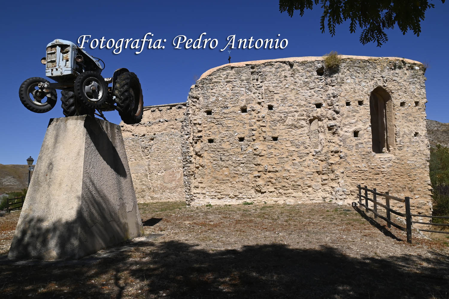 RUINAS DE LA IGLESIA FORTALEZA DE S ANDRES EN QUINTANILLA SAN GARCIA