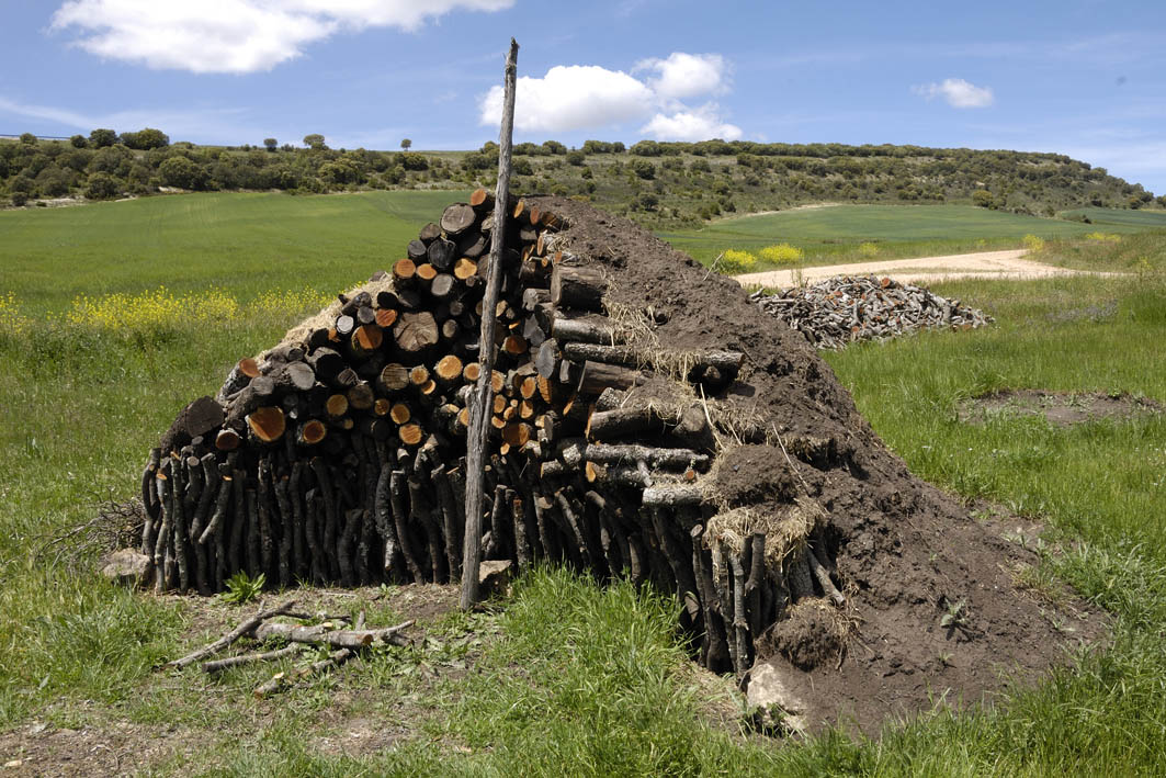 El Carbón Vegetal, Los Ultimos Carboneros de Nuestros  Montes